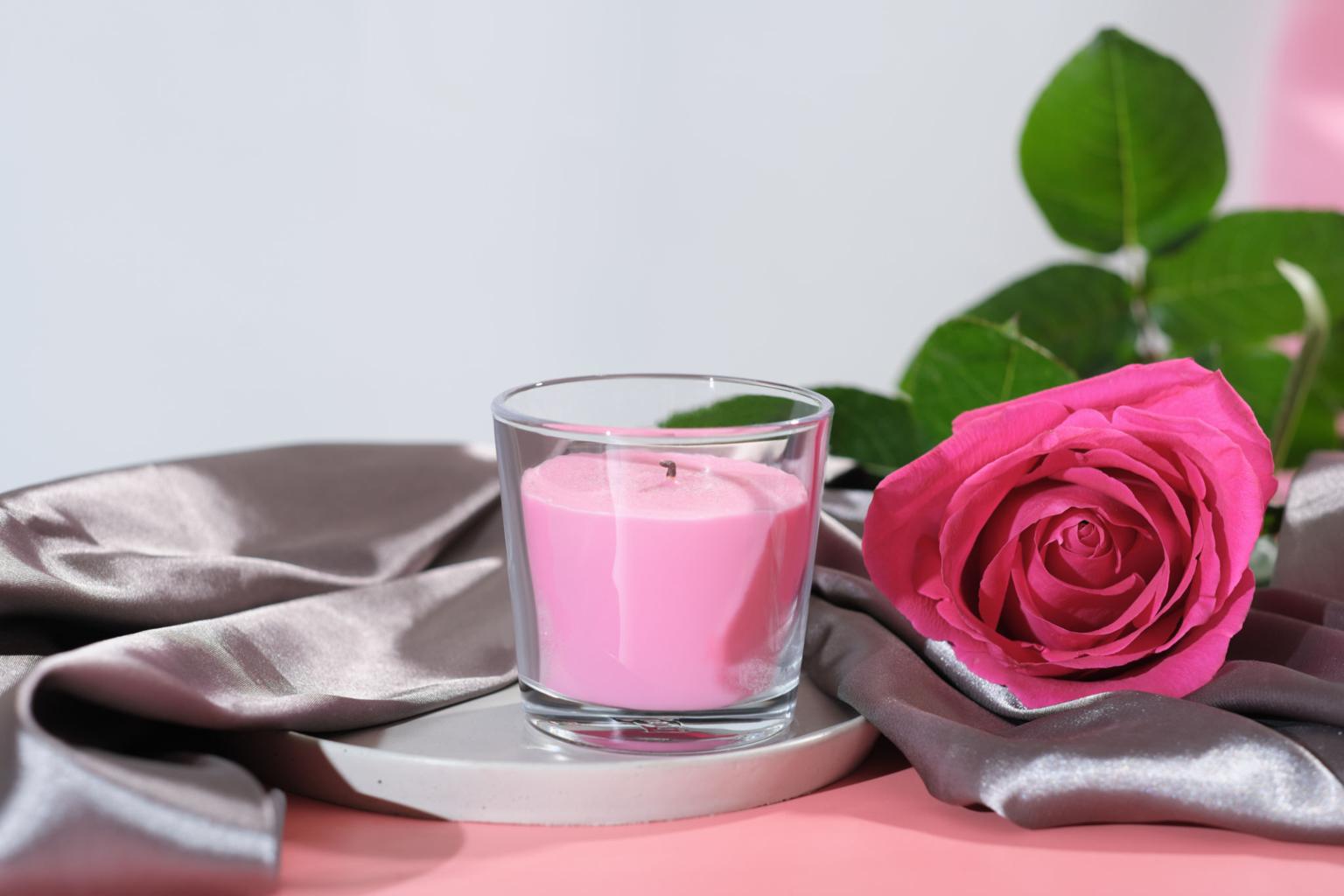 Rose Essence – Romantic Soy Candle