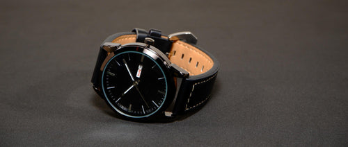 Minimal Classic Leather Watch – Modern Everyday Timepiece